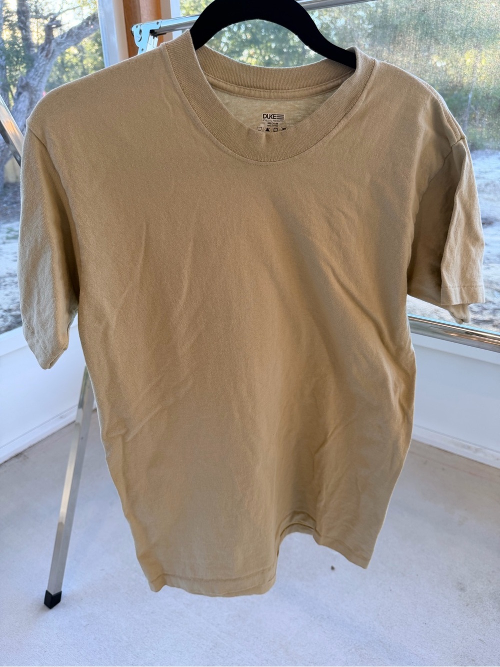 Men's Short Sleeve Crewneck T-Shirt in Tan M